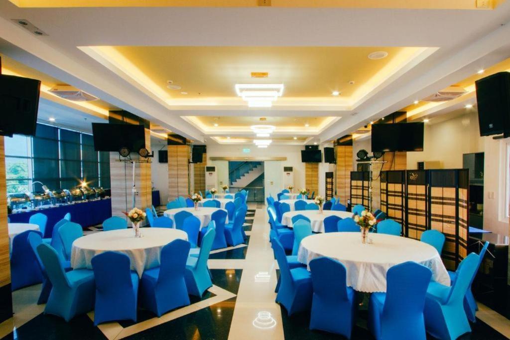 Facade Hotel Tabaco Εξωτερικό φωτογραφία